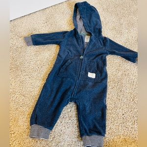 CARTERS: baby hooded one piece